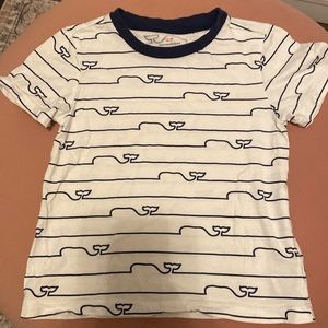 Boys vineyard vines tshirt